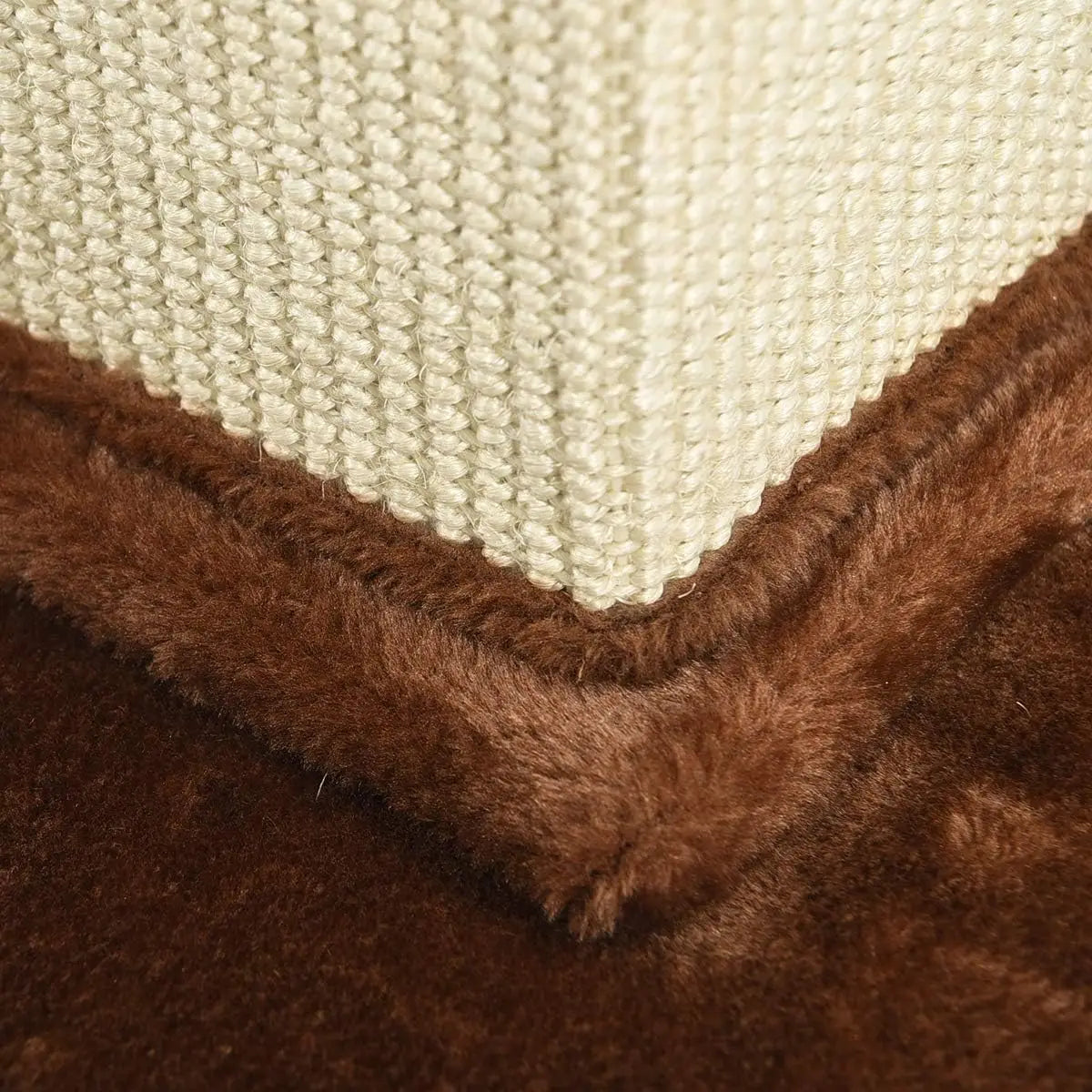 Indoor Tall Cat & Kittens Scratching Post Large Brown Carpet - The Great Earth Store