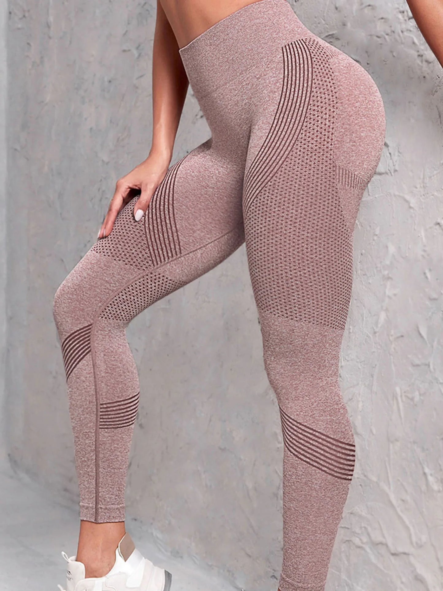 High Waist Compression Leggings with Butt Lift Technology - The Great Earth Store