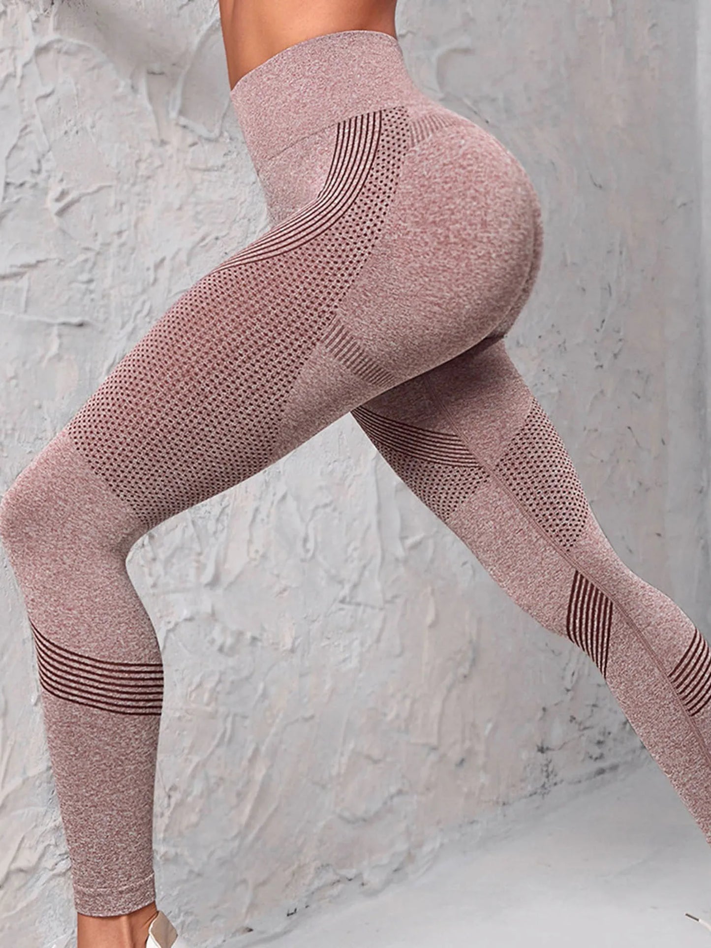 High Waist Compression Leggings with Butt Lift Technology - The Great Earth Store