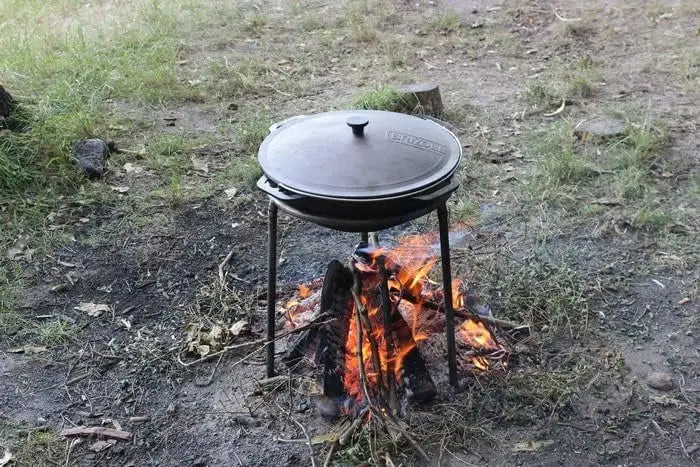 Iron Uzbek Kazan Dutch Oven Pot with Lid 10.5 qt Cooking - The Great Earth Store