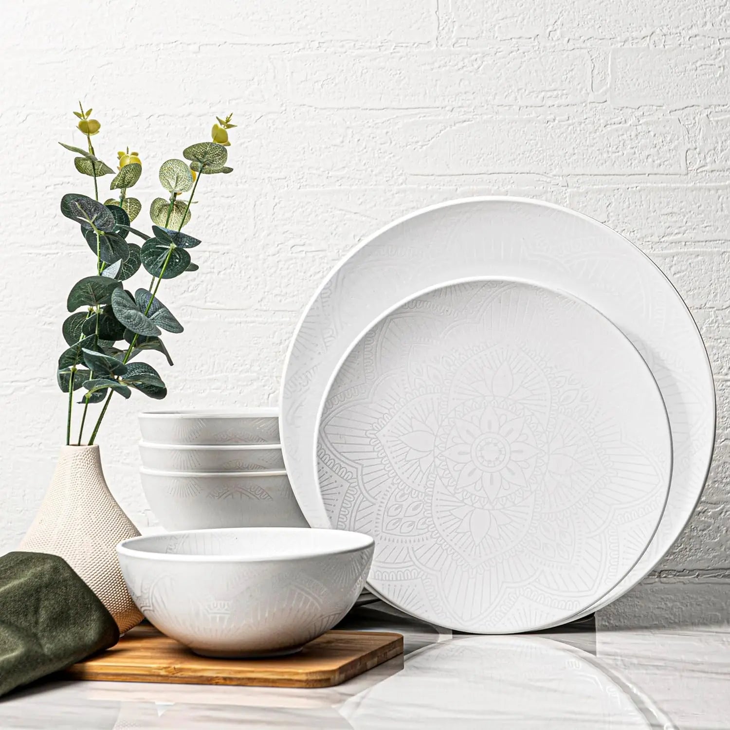 12 Piece Black Melamine Dinnerware Set - Durable Plates and Bowls - The Great Earth Store