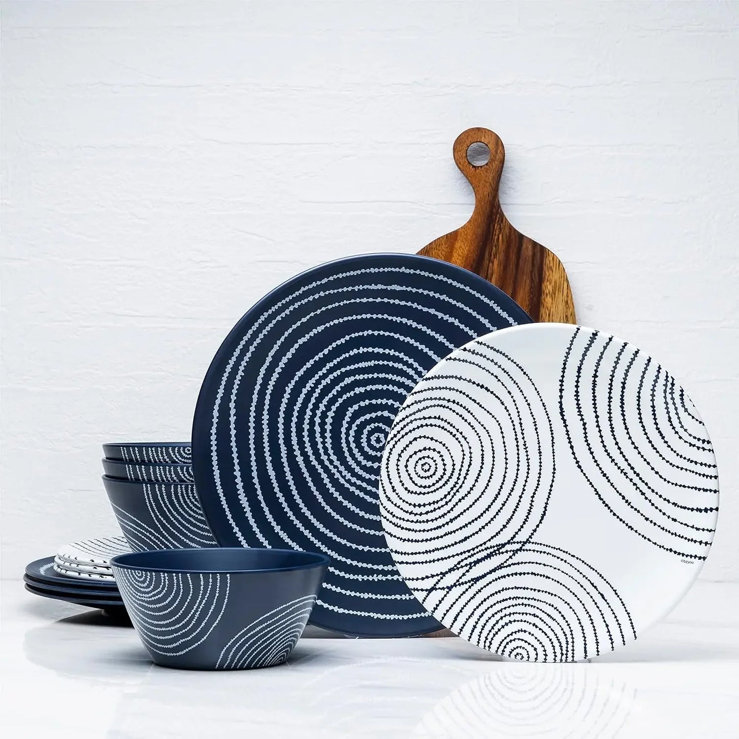 12 Piece Melamine Dinnerware Set - Durable Spidy Blue - The Great Earth Store
